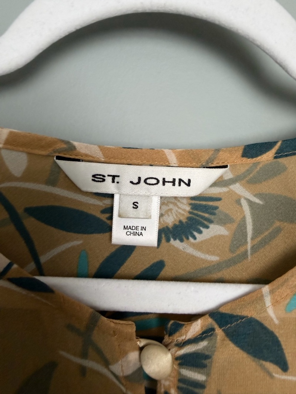 St. John Silk Teal Golden Yellow Floral Collarless Cap Sleeve Sheer Blouse Top - Picture 11 of 16